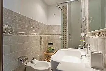 Residenza Sistina Konukevi Roma